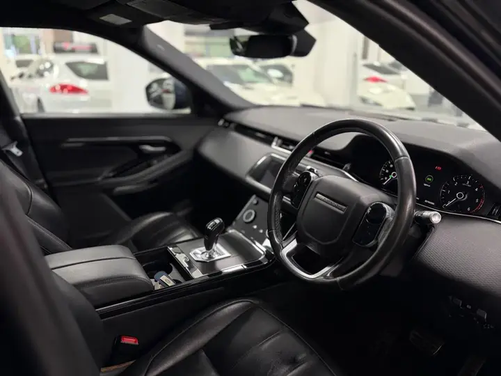 Land Rover Range Rover Evoque 2019 photo 3