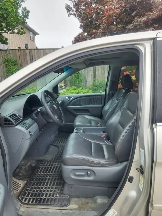 Honda Odyssey 2005 photo 4