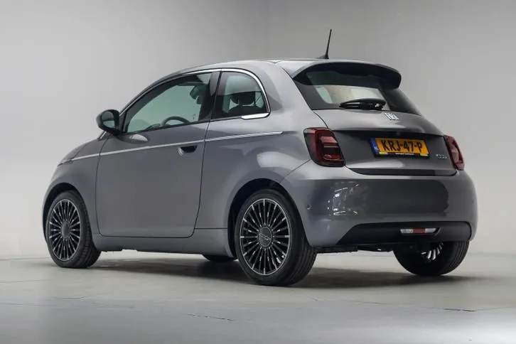 Fiat 500E 2021 photo 3