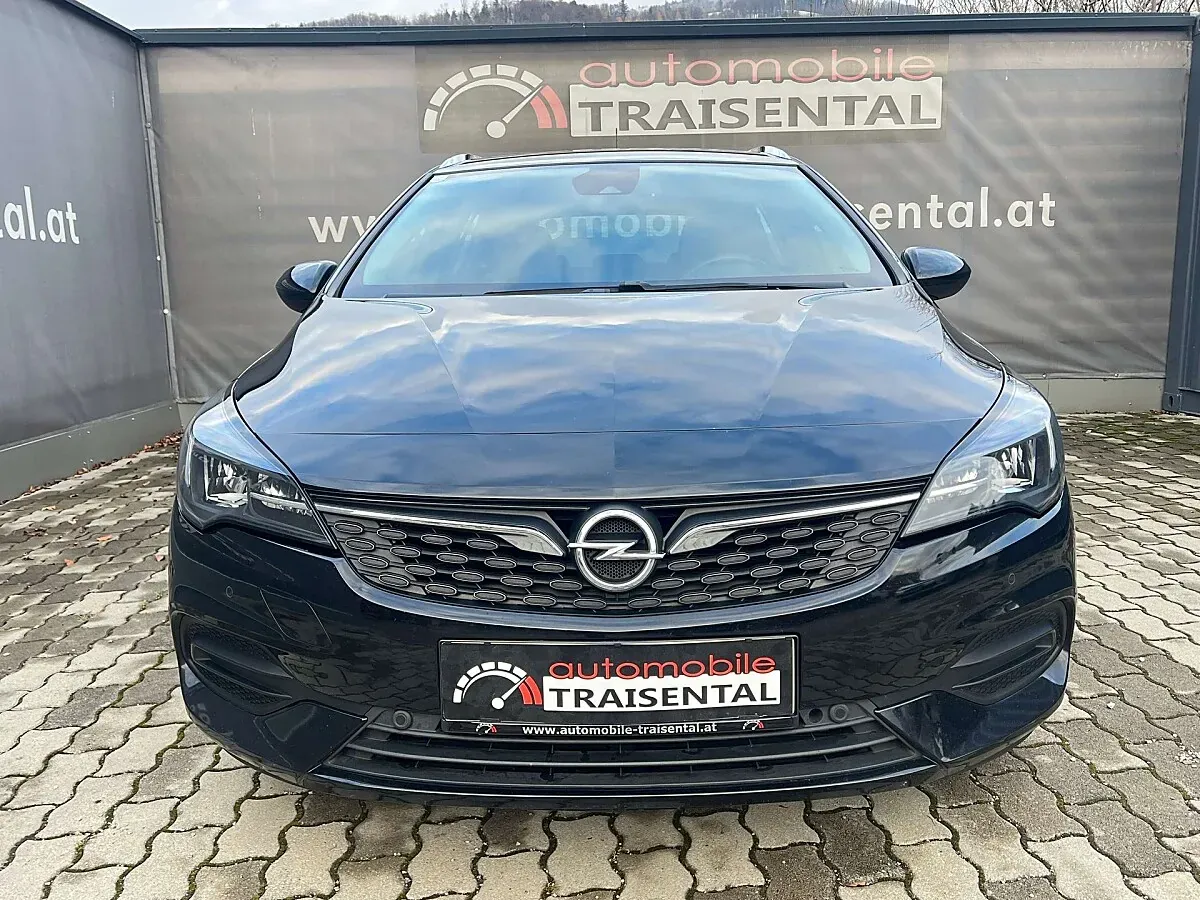 Opel Astra 2021 photo 2