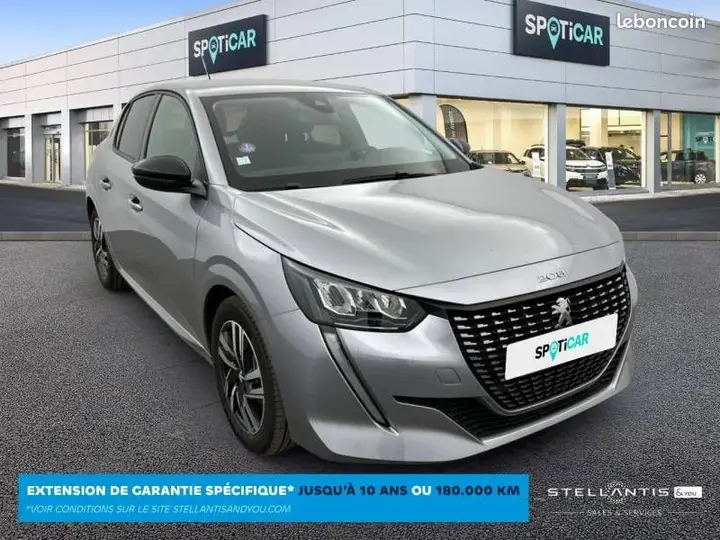 Peugeot 208 2022 photo 3