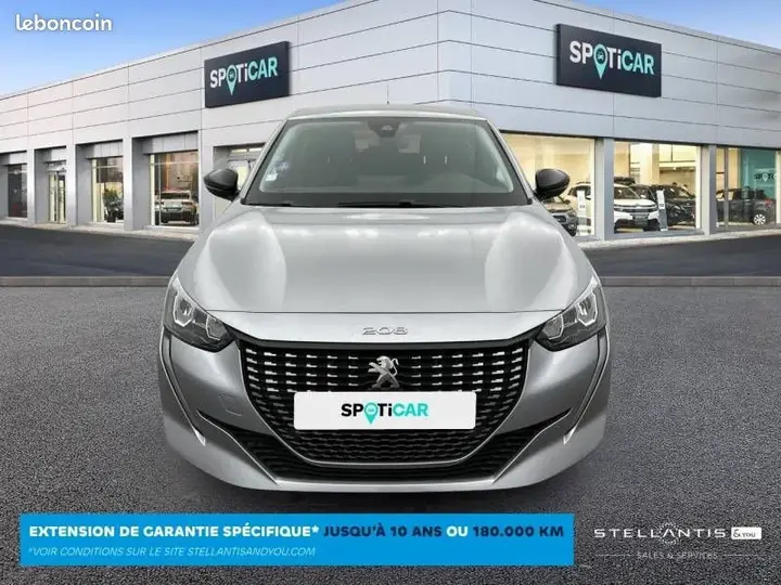 Peugeot 208 2022 photo 2