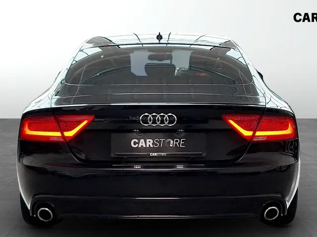 Audi A7 2012 photo 4