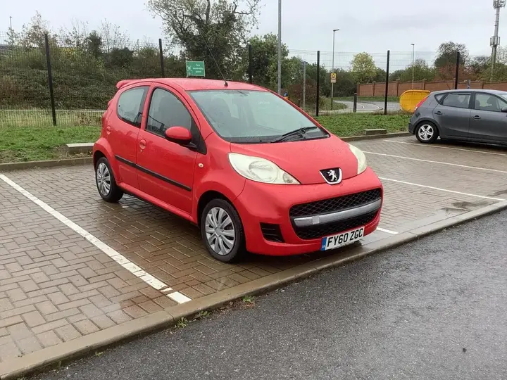Peugeot 107