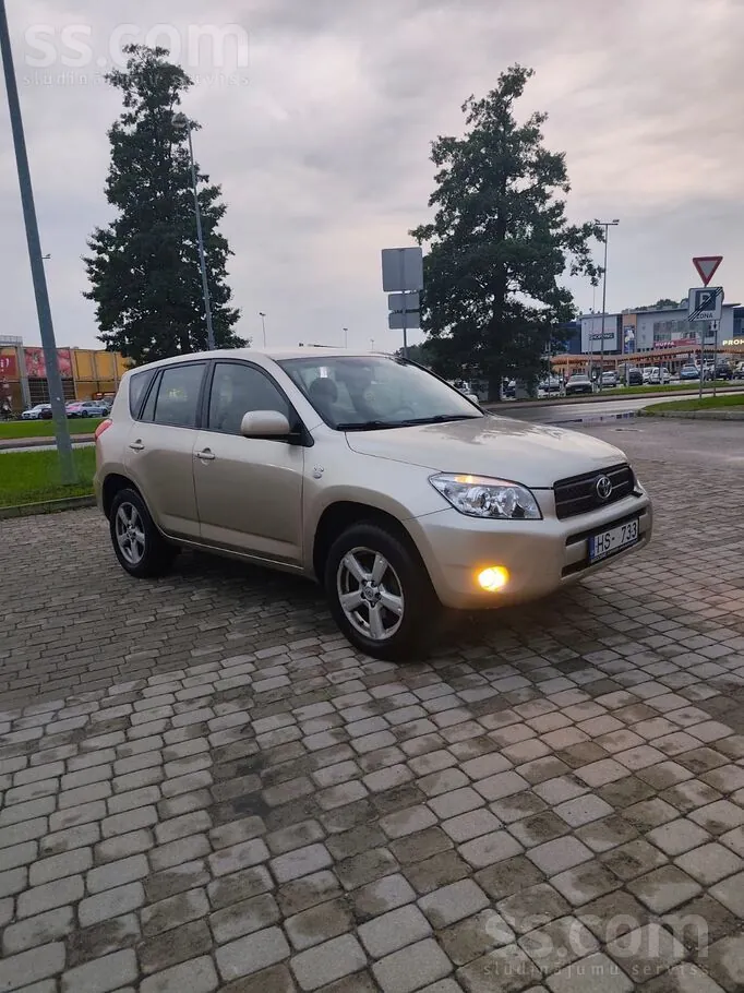Toyota Rav4 2006 photo 3