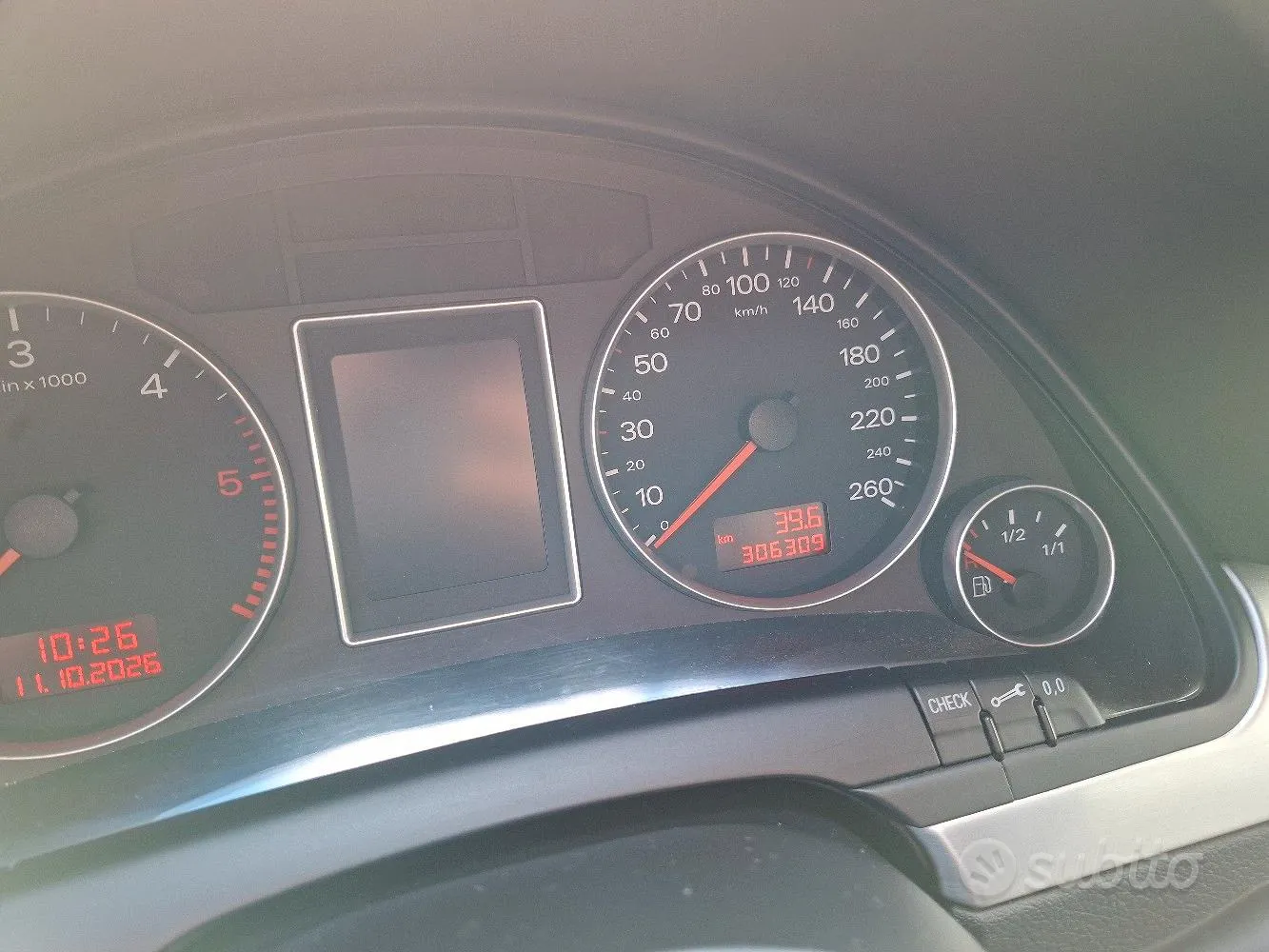 Audi A4 2008 photo 2