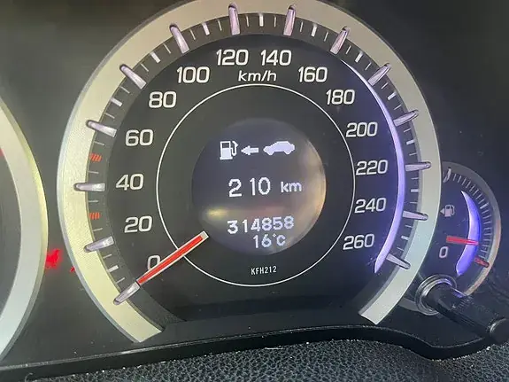 Honda Accord 2010 photo 5
