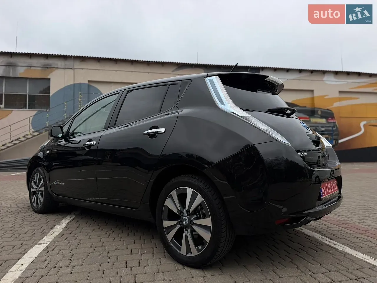 Nissan Leaf 2014 photo 4