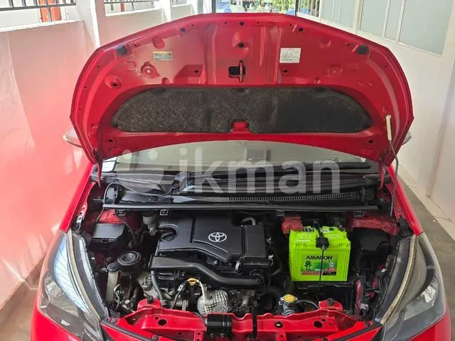 Toyota Vitz 2017 photo 5