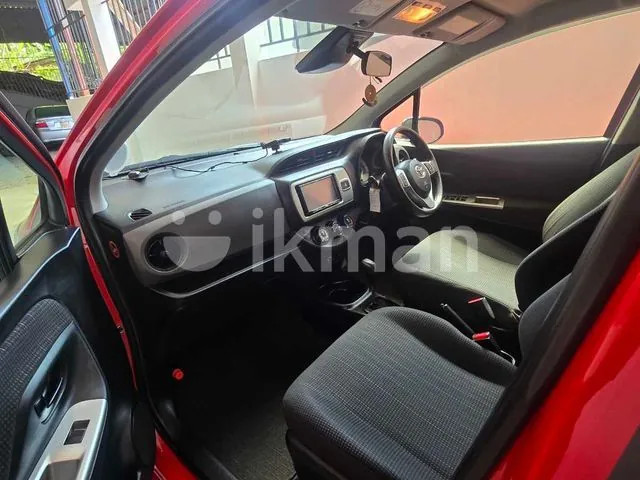 Toyota Vitz 2017 photo 3