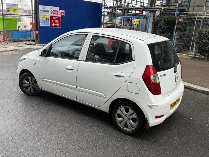 Hyundai I10 2012 photo 4