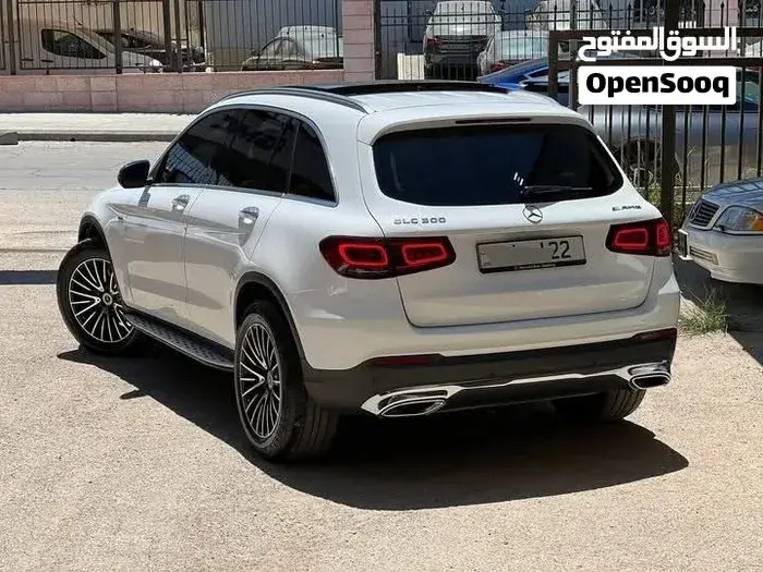 Mercedes-Benz Glc 300 2018 photo 3