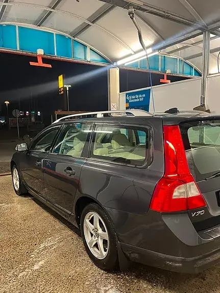 Volvo V70 2009 photo 4