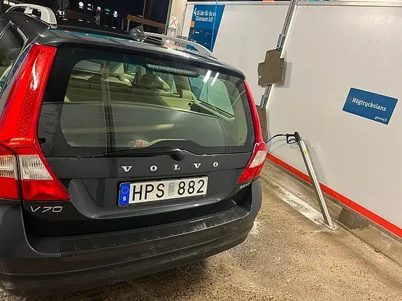 Volvo V70 2009 photo 3