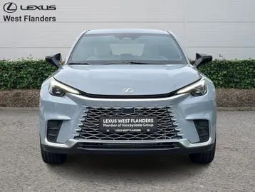 Lexus Lbx 2025 photo 2