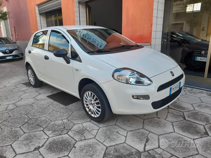 Fiat Punto 2017 photo 3