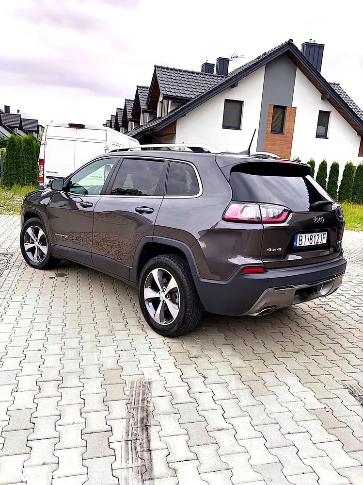 Jeep Cherokee 2018 photo 3