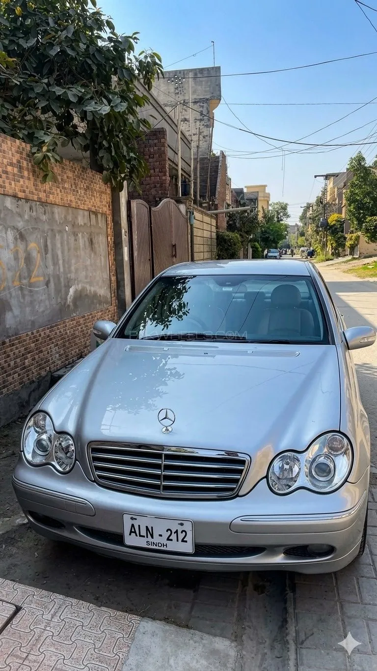 Mercedes-Benz C-Class