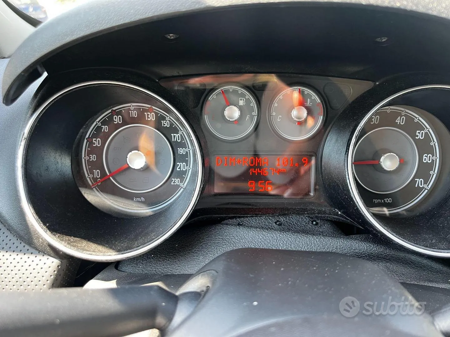 Fiat Punto 2011 photo 3