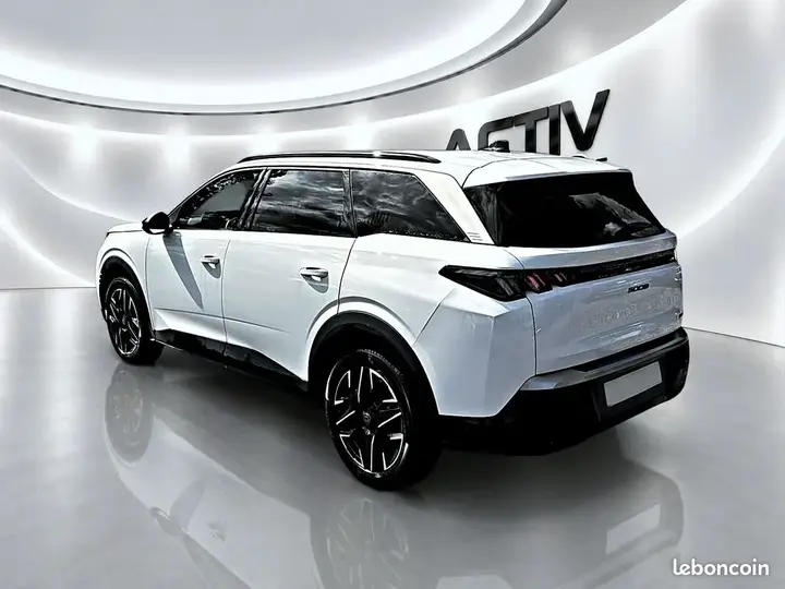 Peugeot 5008 2025 photo 5