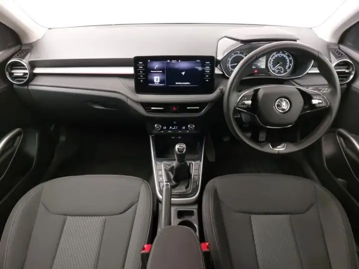 Skoda Fabia 2023 photo 3