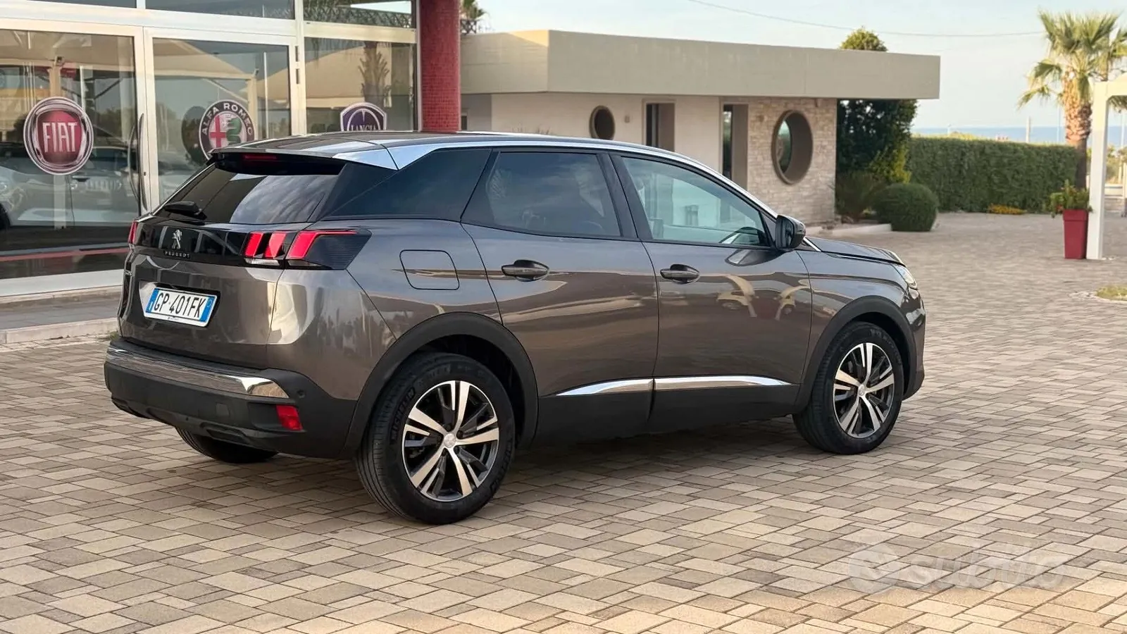 Peugeot 3008 2023 photo 3