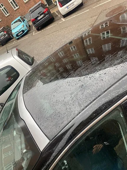 Peugeot 208 2015 photo 3