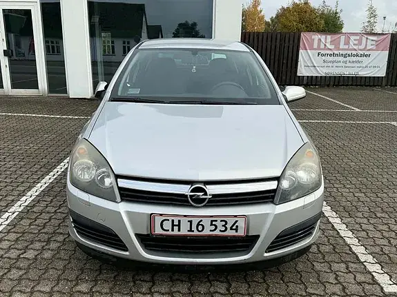 Opel Astra 2006 photo 2