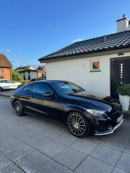 Mercedes-Benz C200