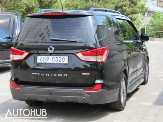 KG Mobility Korando 2015 photo 3