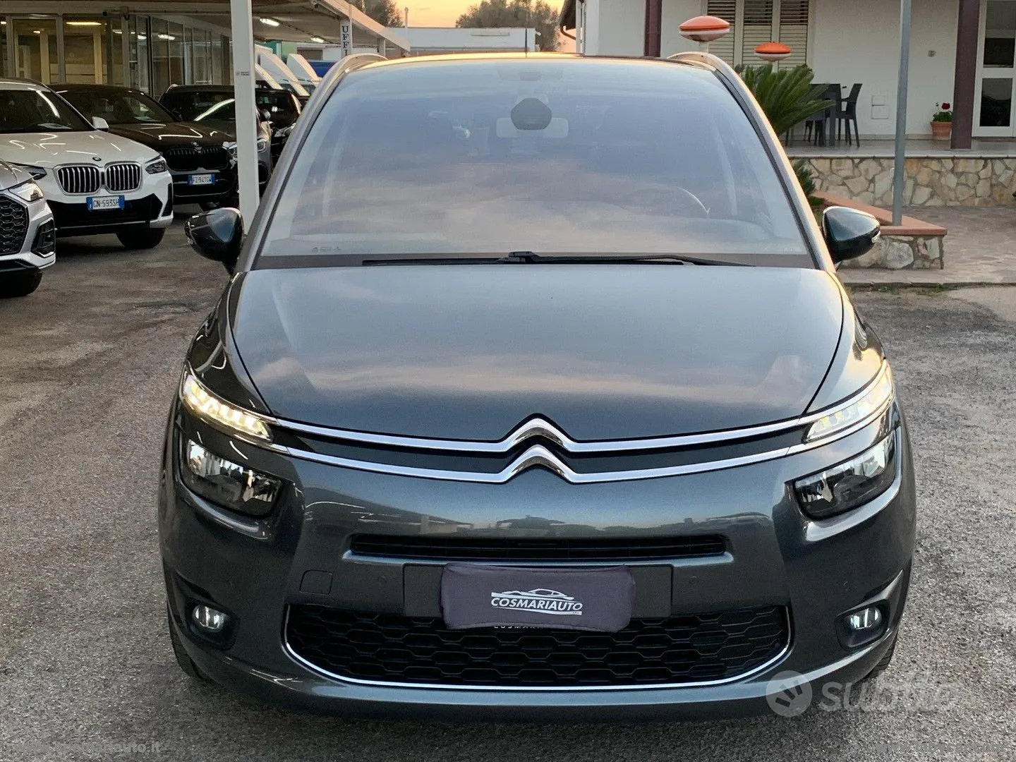 Citroen Grand C4 Picasso 2015 photo 2