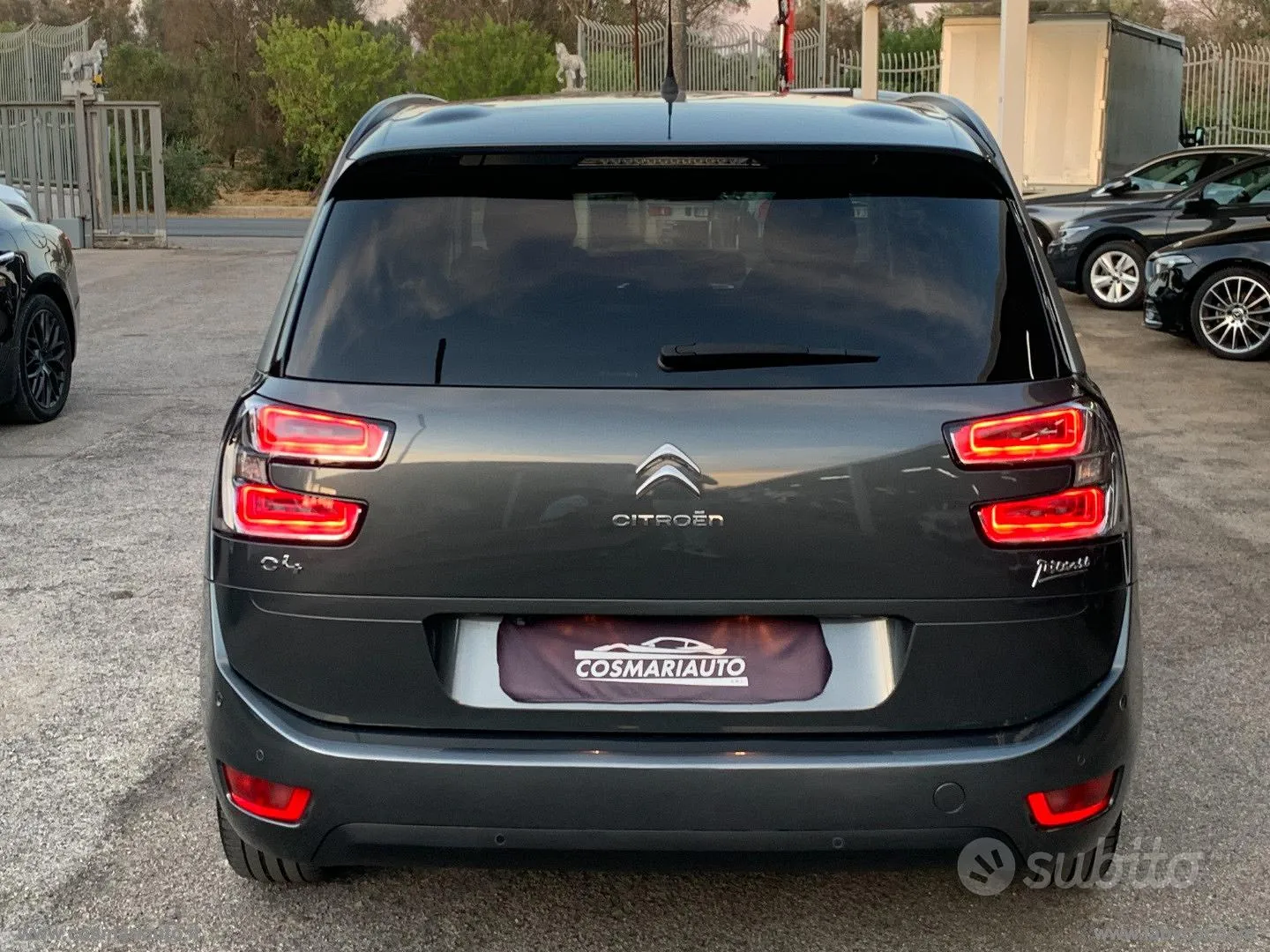 Citroen Grand C4 Picasso 2015 photo 5