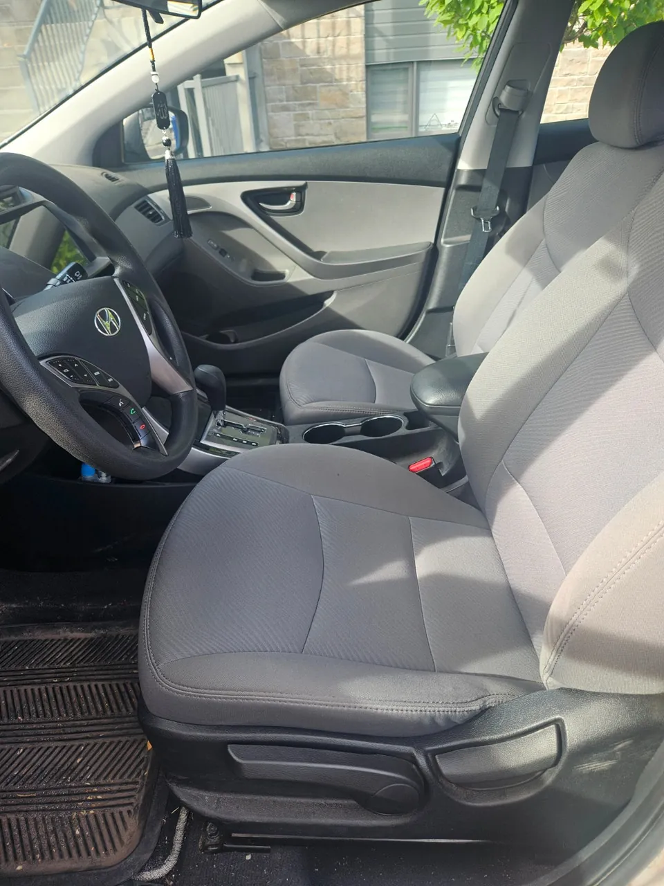 Hyundai Elantra 2013 photo 5