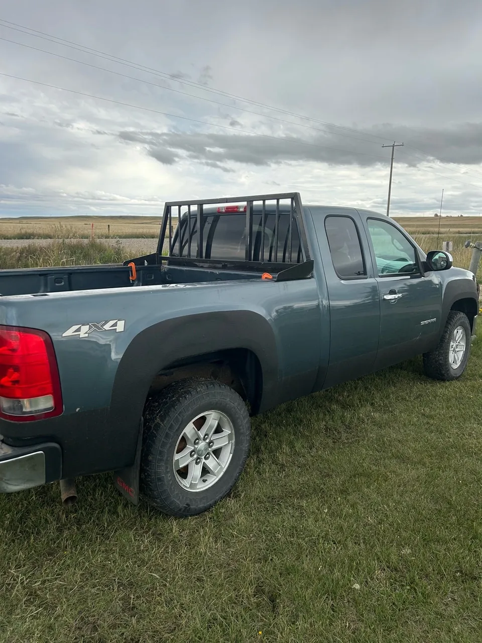 GMC Sierra 1500 2013 photo 2