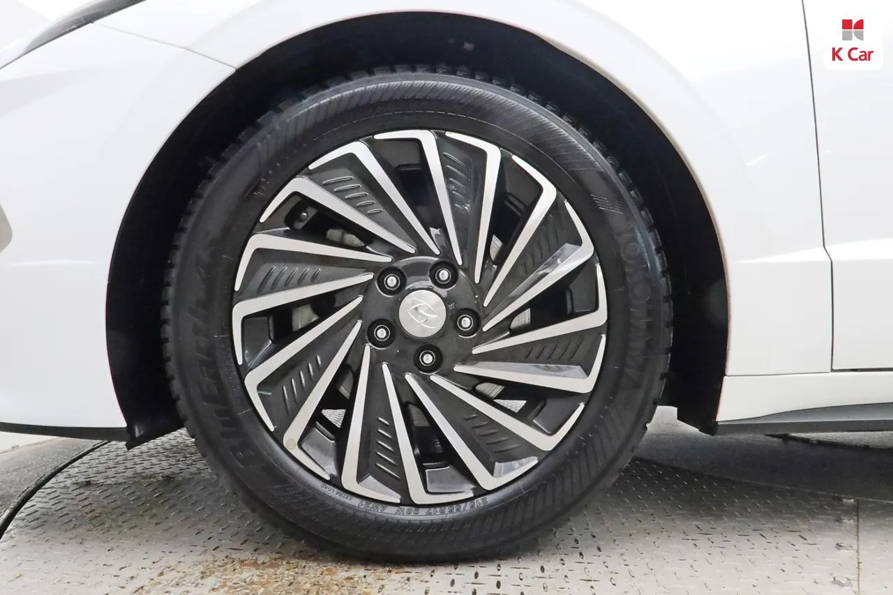 Hyundai Sonata Dn8 Hybrid 2021 photo 5