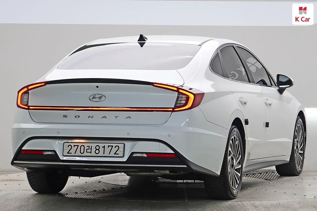 Hyundai Sonata Dn8 Hybrid 2021 photo 4