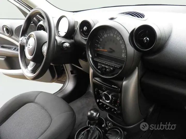 Mini Countryman 2015 photo 5