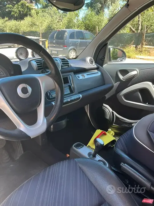 Smart Fortwo 2012 photo 5