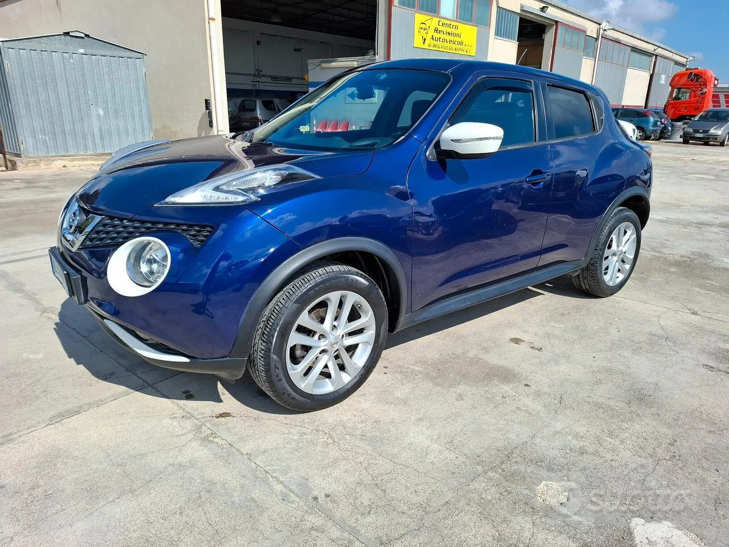 Nissan Juke 2015 photo 3