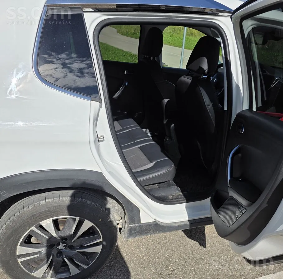 Peugeot 2008 2019 photo 5