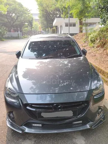 Mazda 2