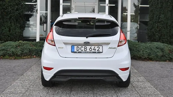 Ford Fiesta 2014 photo 5