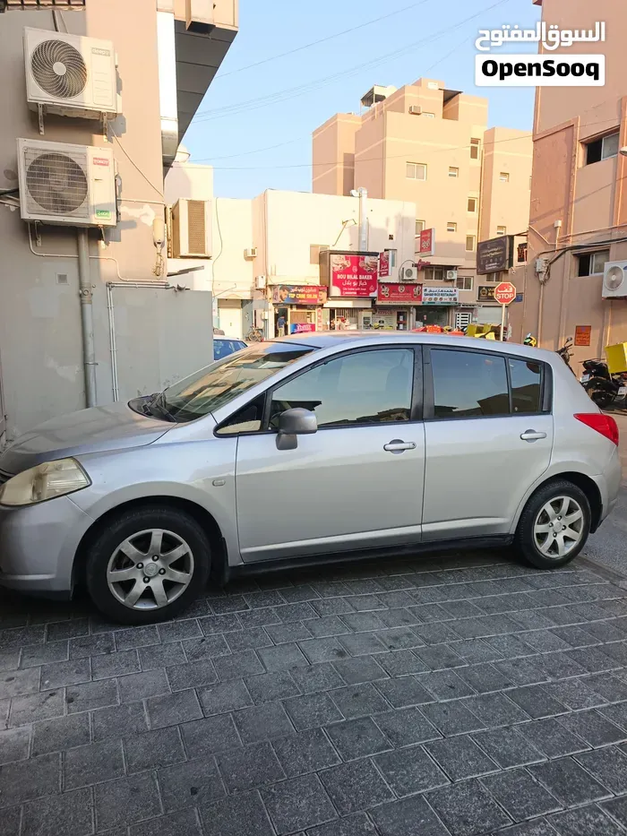 Nissan Tiida 2007 photo 2