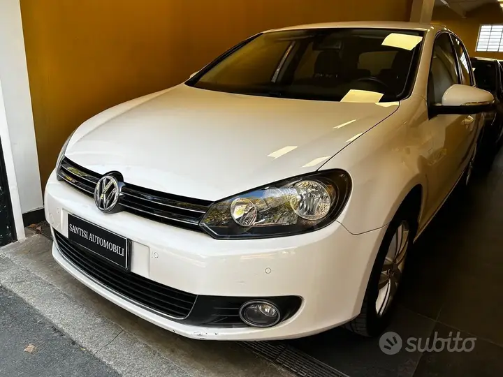 Volkswagen Golf 2010 photo 2