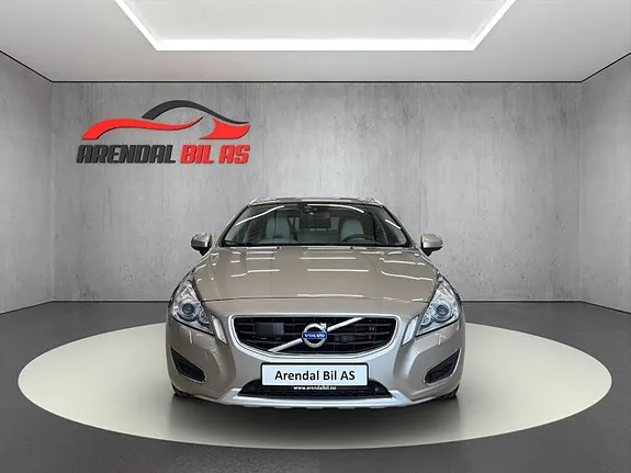 Volvo V60 2013 photo 3