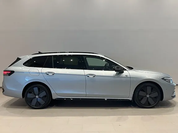 Volkswagen Passat 2027 photo 4