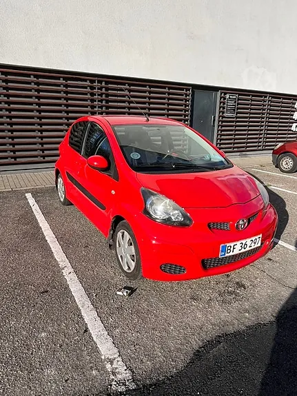 Toyota Aygo 2010 photo 2
