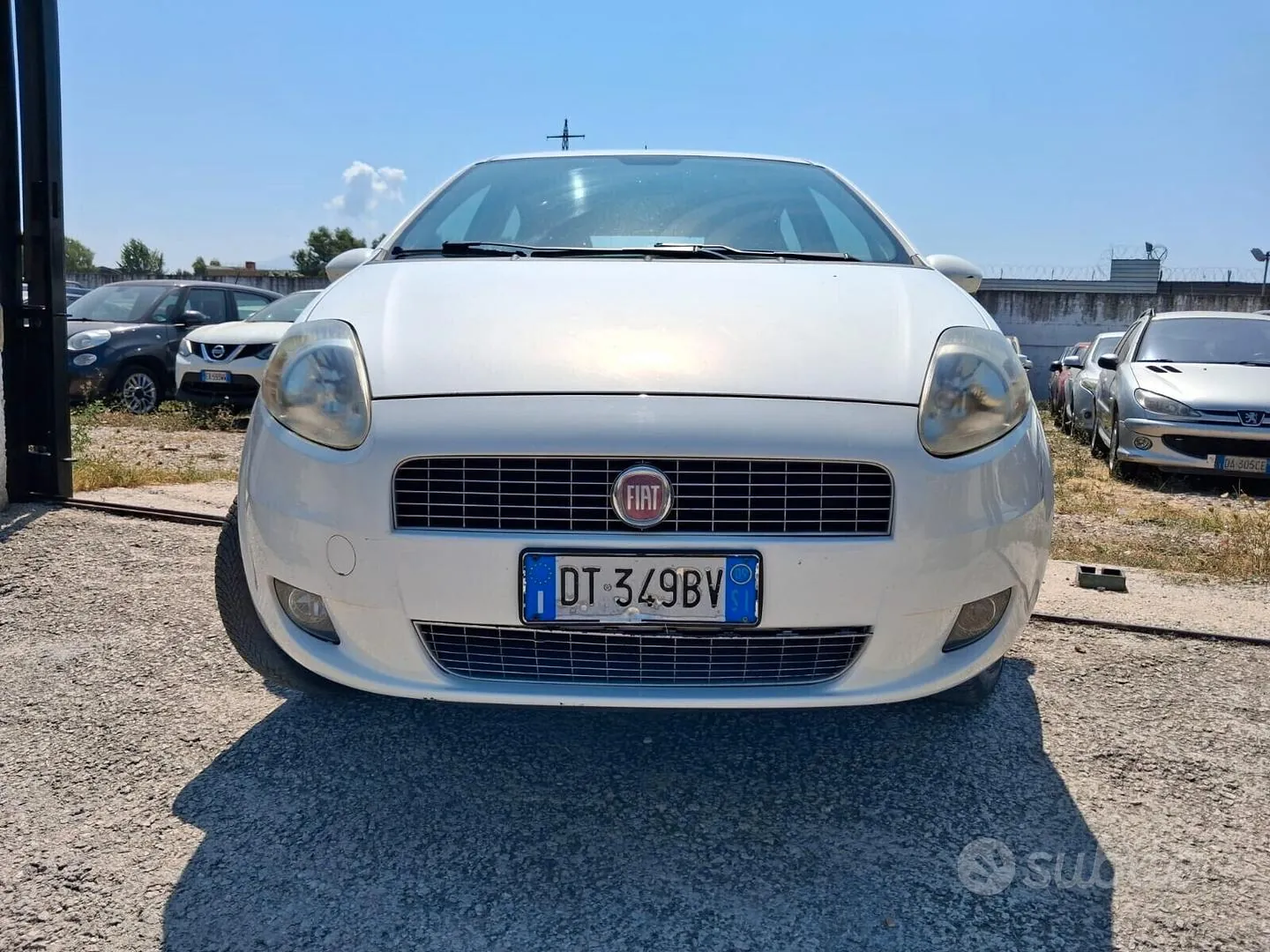 Fiat Grande Punto 2009 photo 3