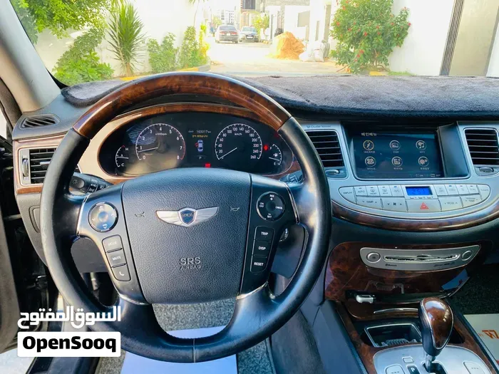 Genesis G70 2010 photo 4