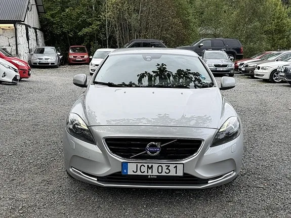 Volvo V40 2016 photo 5
